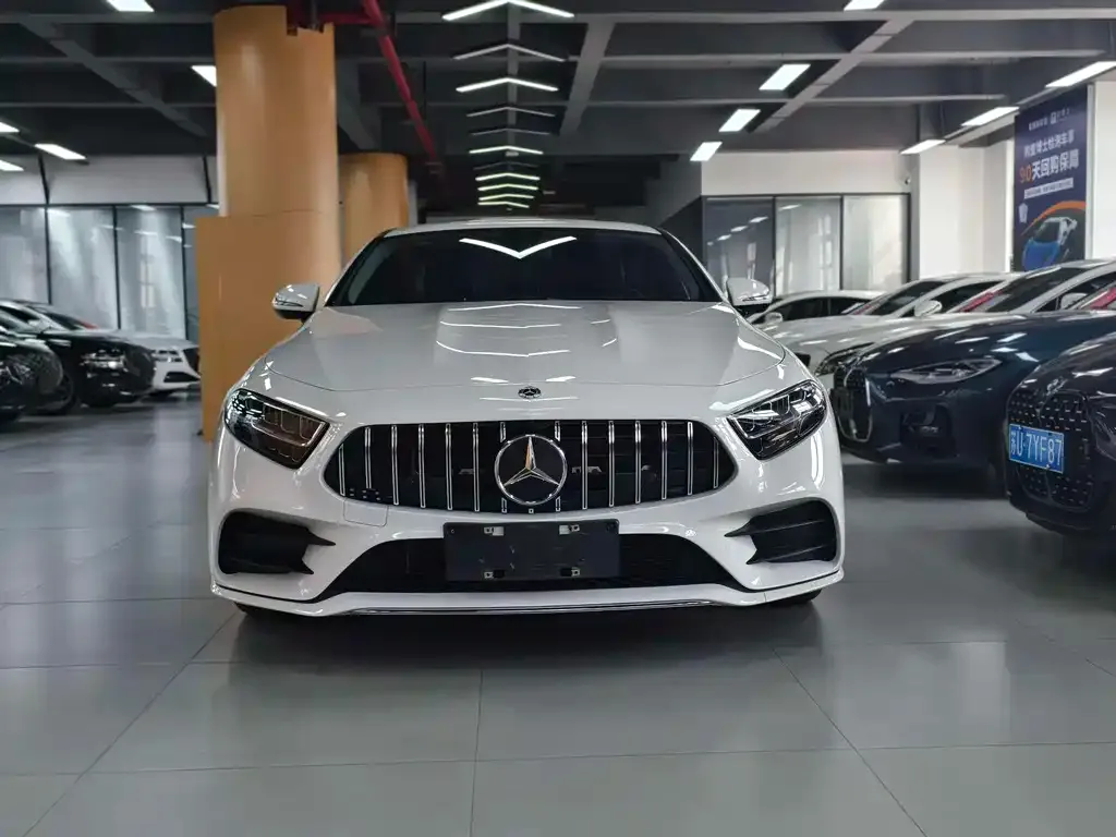 Mercedes-Benz CLS — фото 8