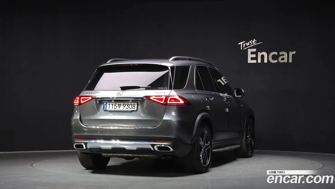 Mercedes-Benz GLE-Class — фото 2