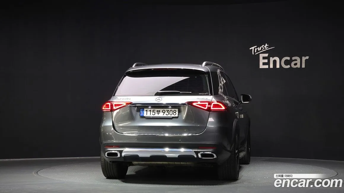 Mercedes-Benz GLE-Class — фото 5