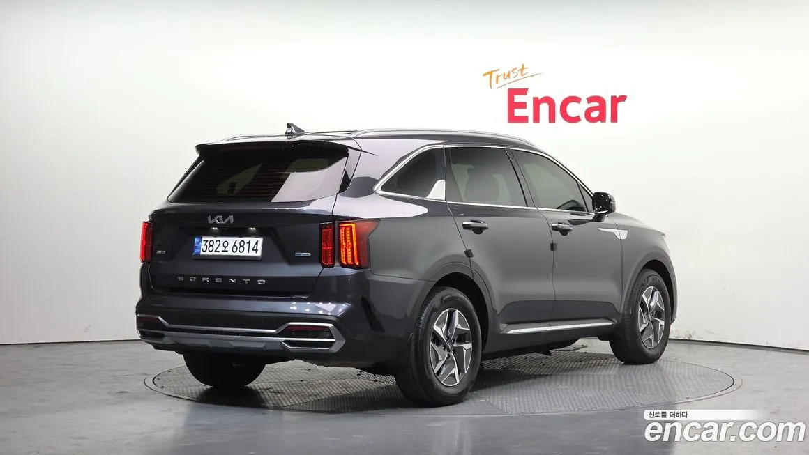 Kia Sorento — фото 2