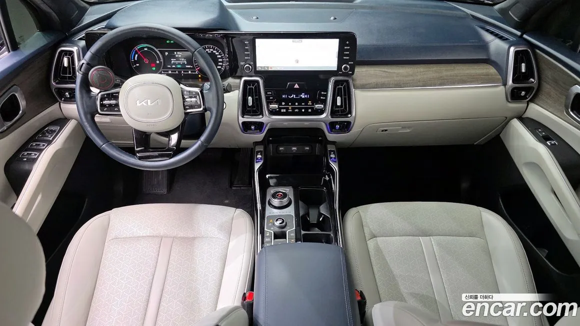 Kia Sorento — фото 9
