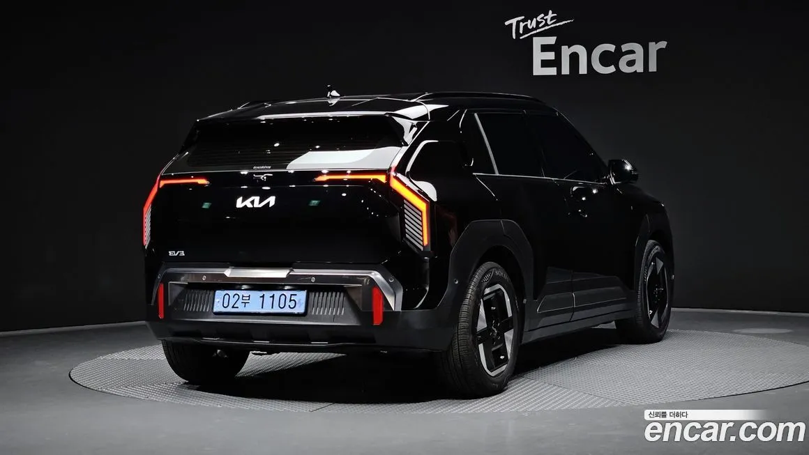 Kia EV3 — фото 9