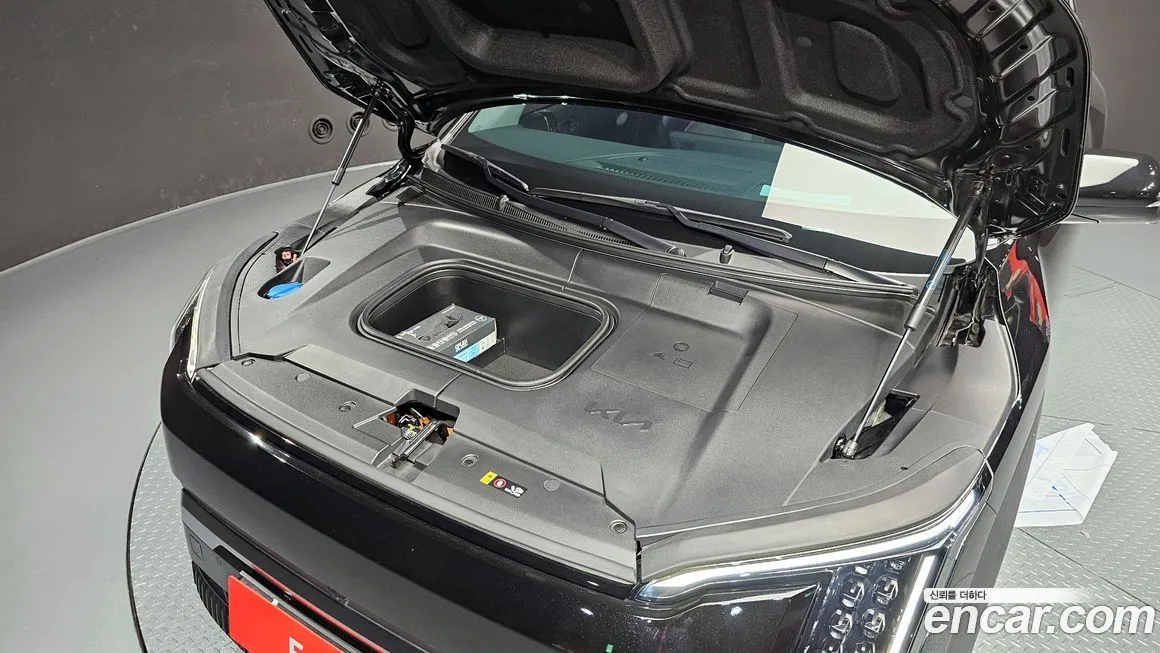 Kia EV3 — фото 10