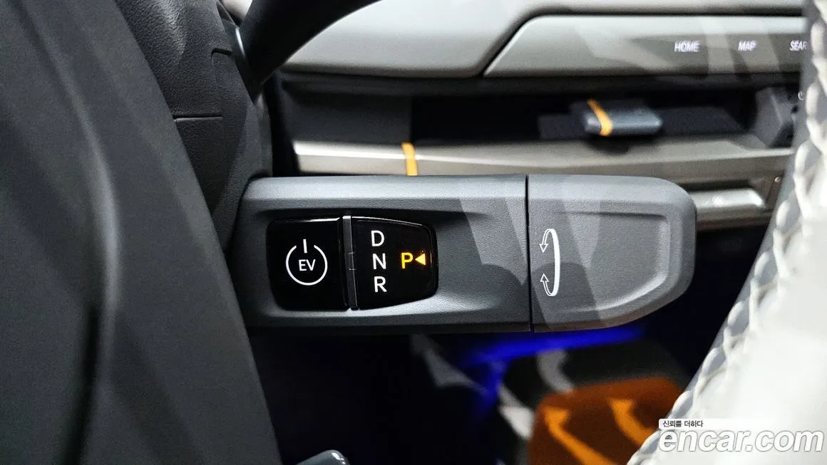 Kia EV3 — фото 8