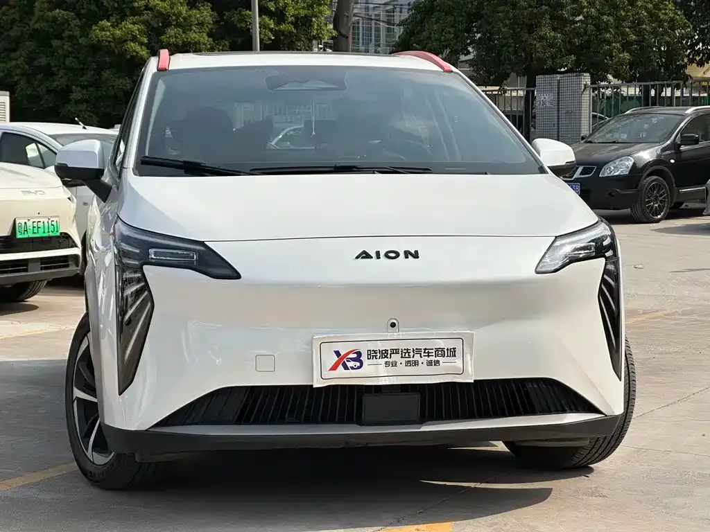 Aion Y — фото 2
