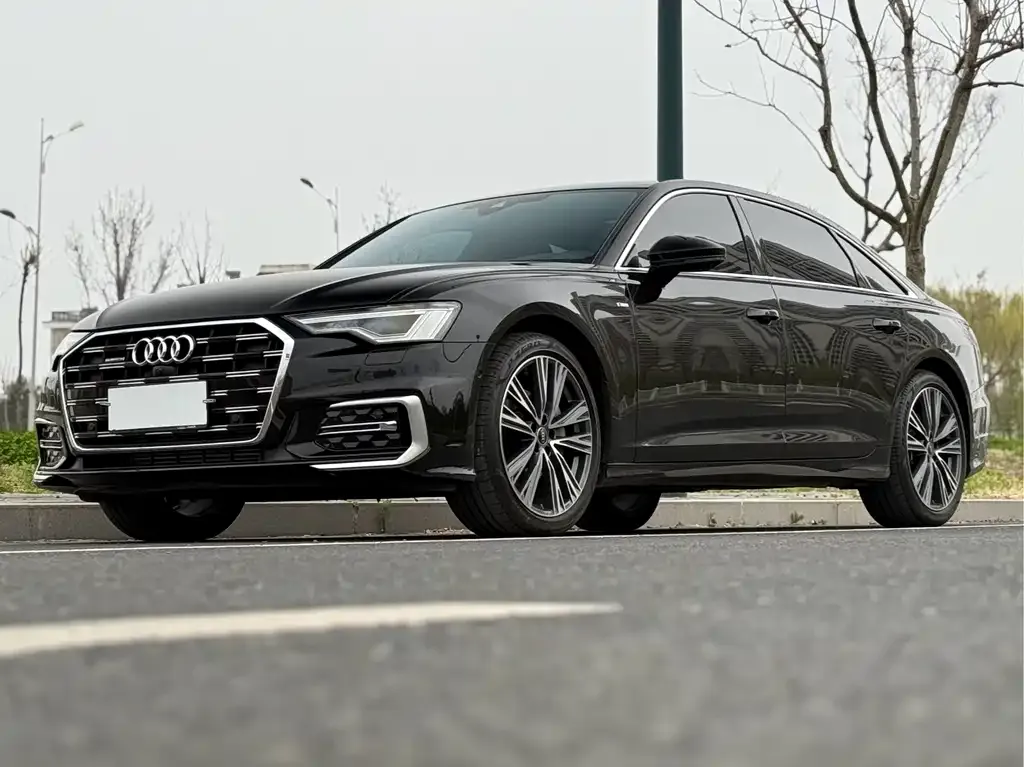 Audi A6L — фото 2