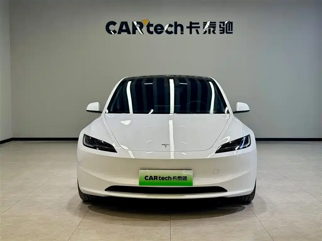 Tesla Model 3 — фото 2