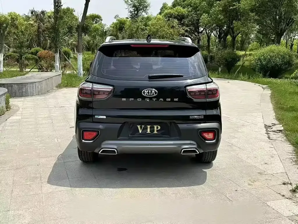 Kia Sportage — фото 7