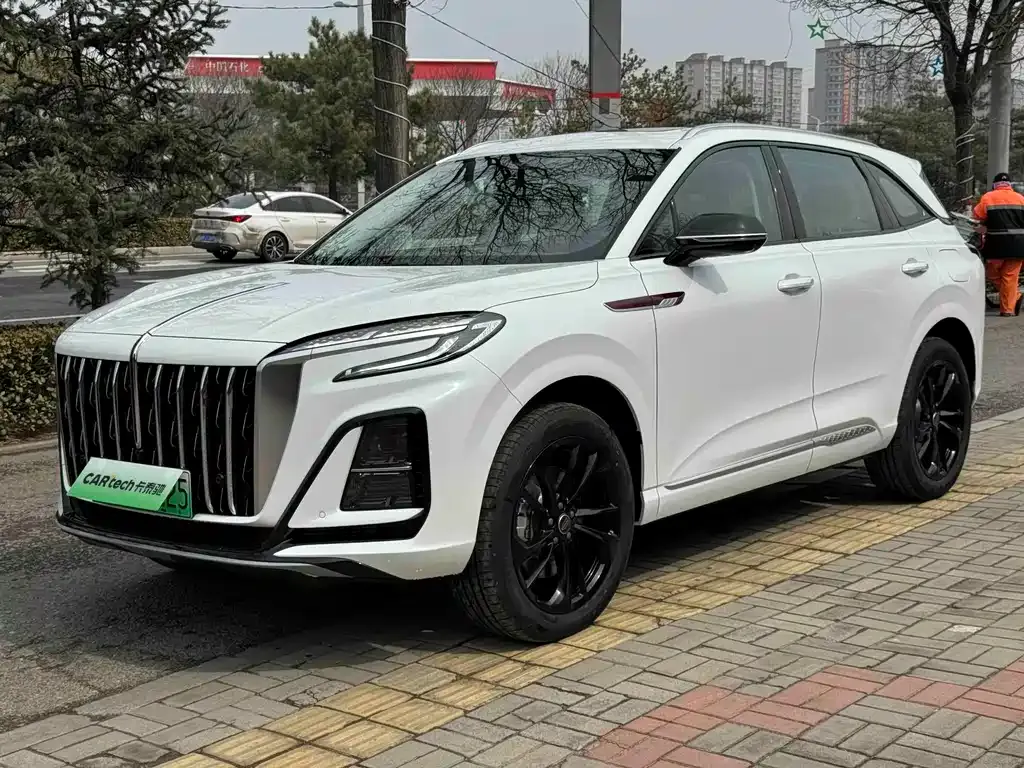 Hongqi HS3 PHEV — фото 1