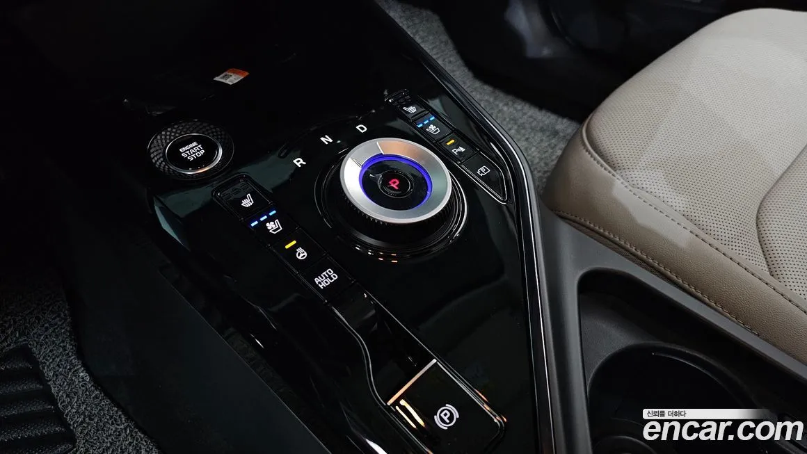 Kia Niro — фото 9