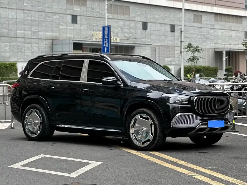 Mercedes-Benz GLS — фото 3