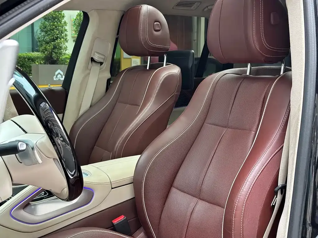 Mercedes-Benz GLS — фото 10