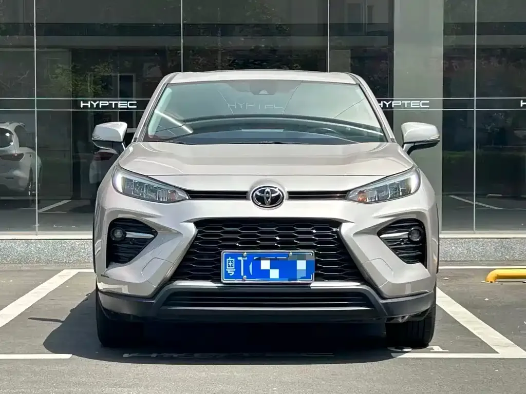 Toyota Wildlander — фото 1