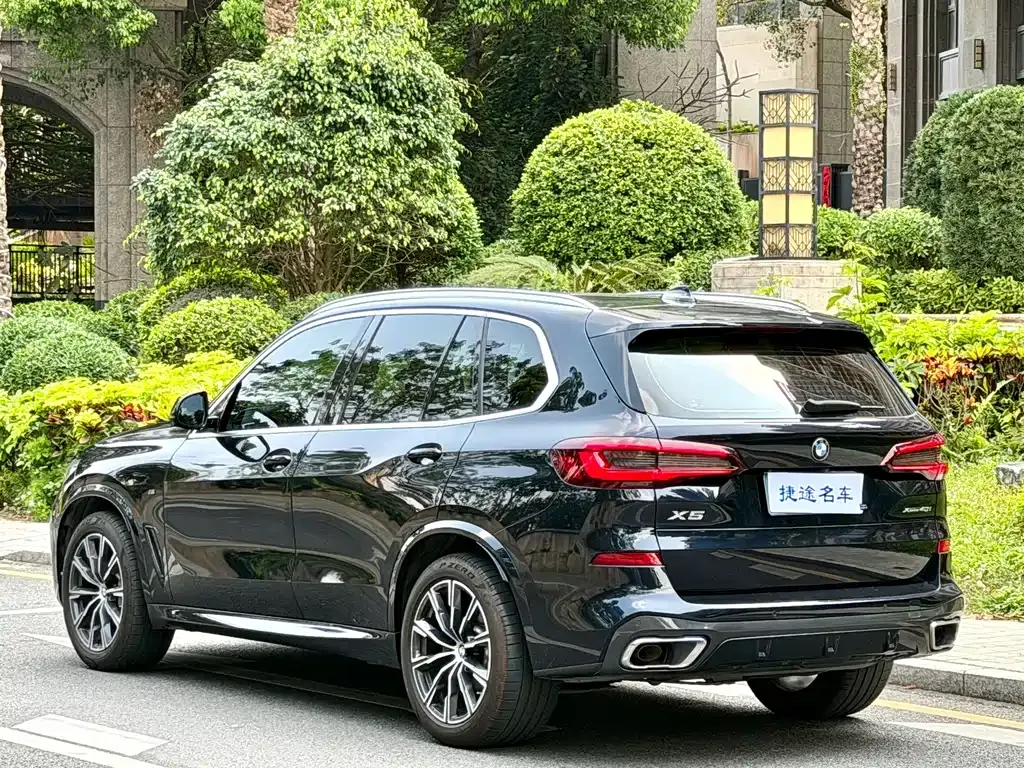 BMW X5 (Import) — фото 8