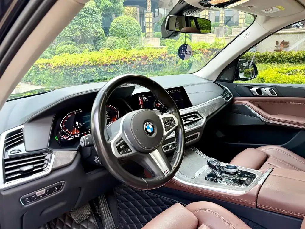 BMW X5 (Import) — фото 9