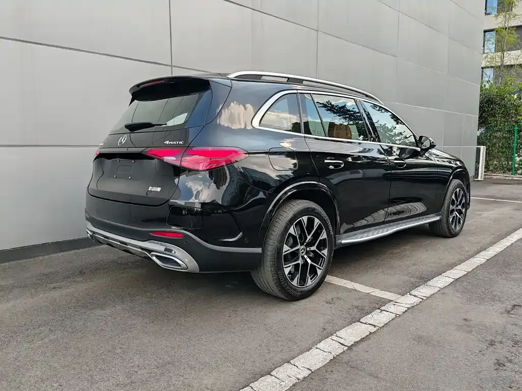 Mercedes-Benz GLC PHEV — фото 4