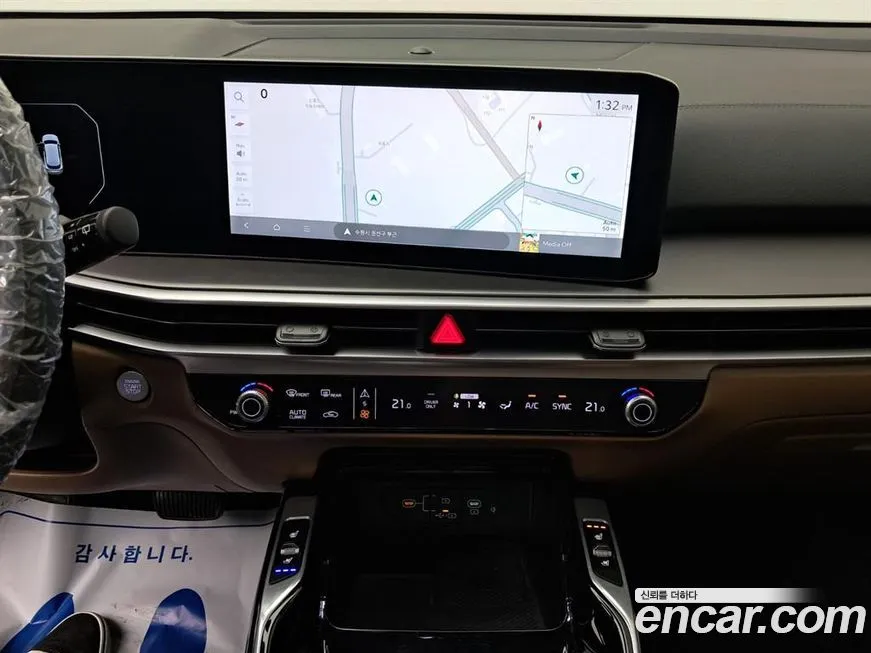 Kia Sorento — фото 10
