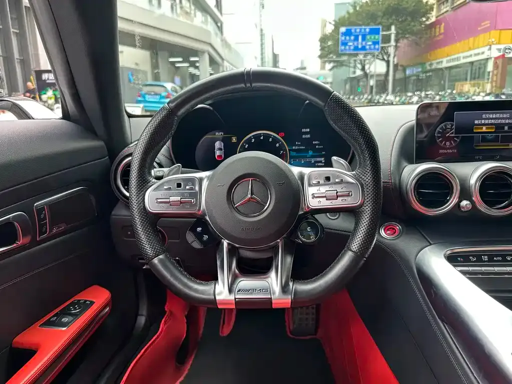 Mercedes-Benz AMG GT — фото 4