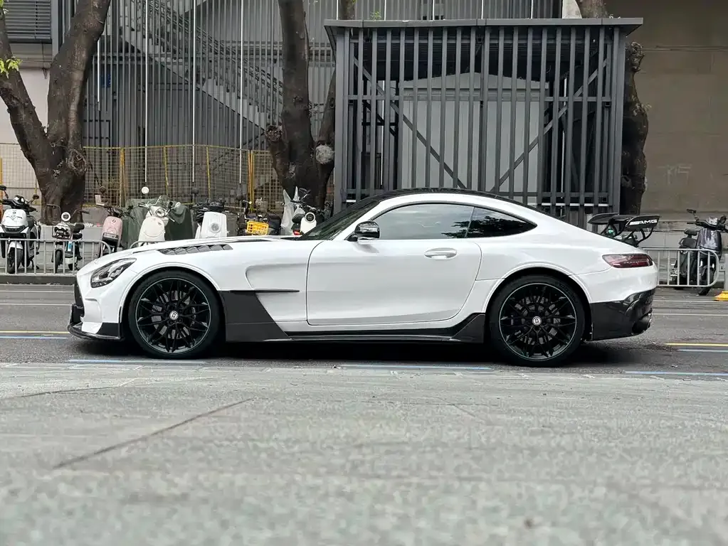 Mercedes-Benz AMG GT — фото 9