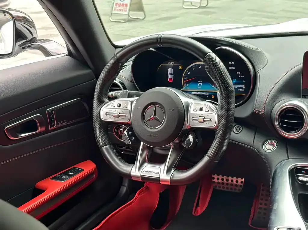 Mercedes-Benz AMG GT — фото 5