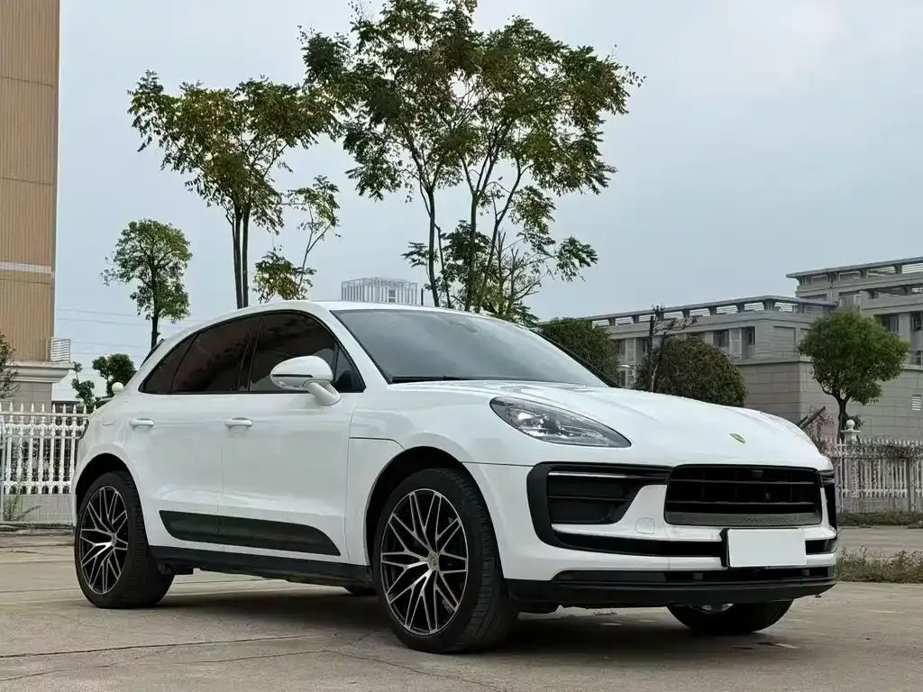 Porsche Macan — фото 5
