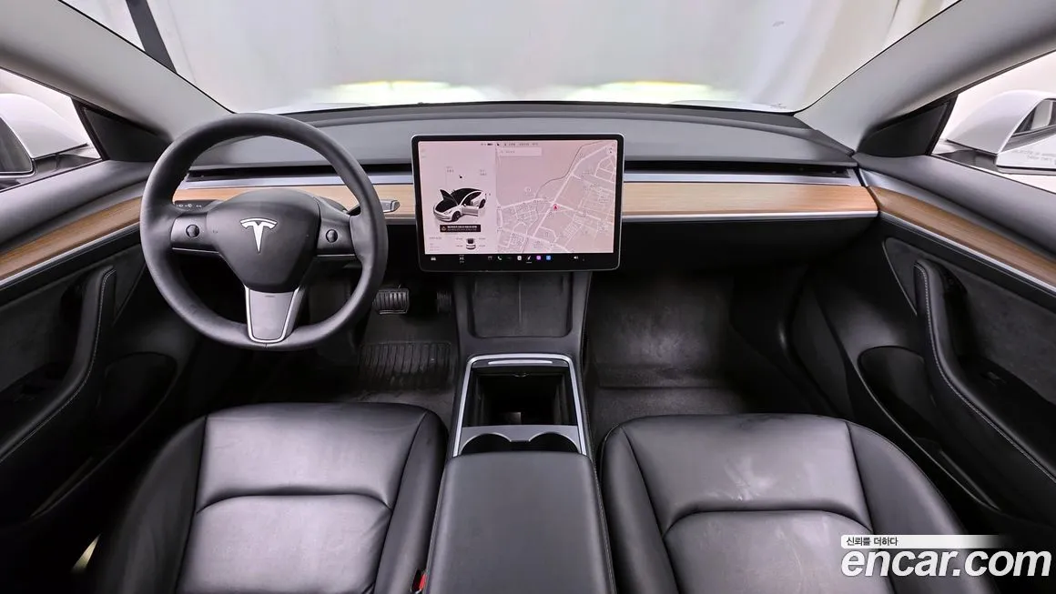 Tesla Model 3 — фото 5