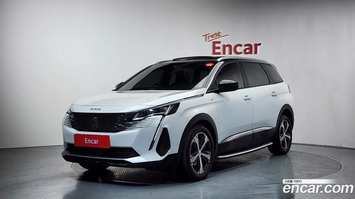 Peugeot 5008 — фото 1