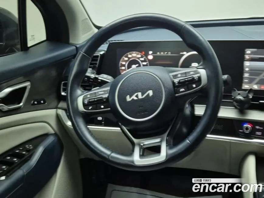 Kia Sportage — фото 7