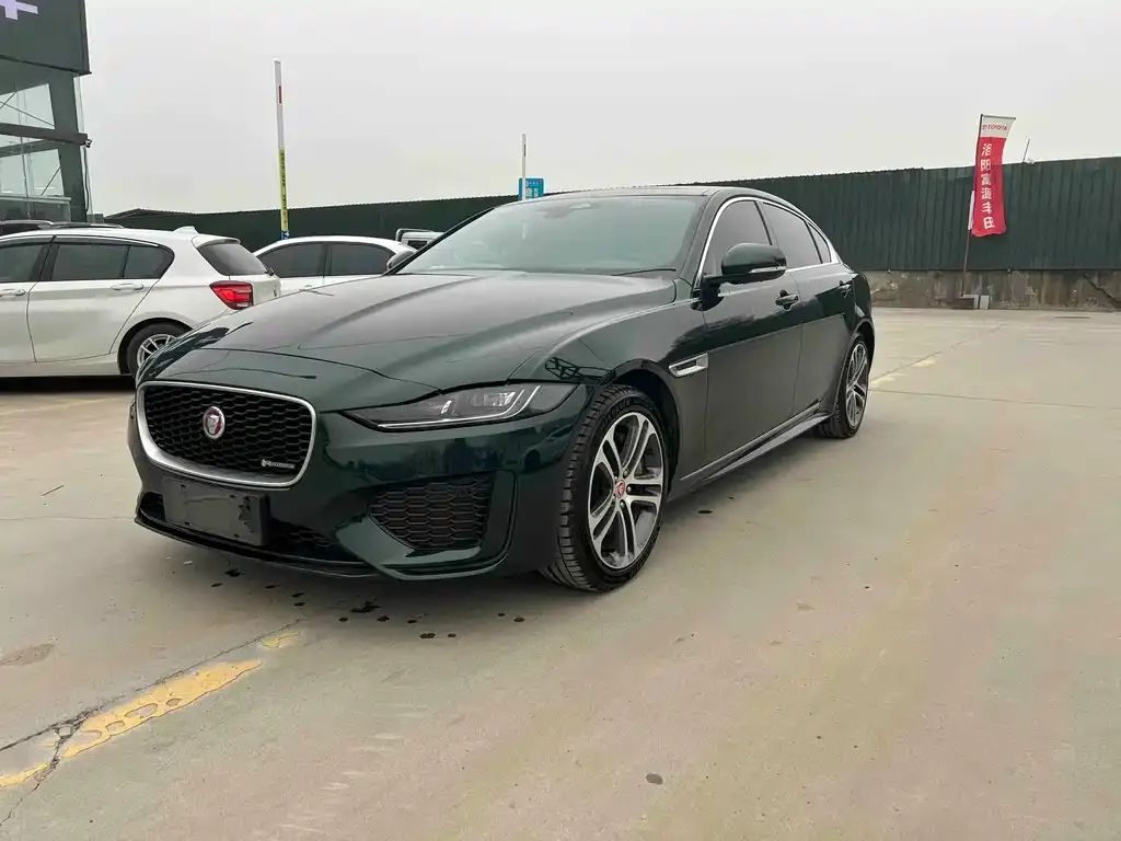 Jaguar XEL — фото 1