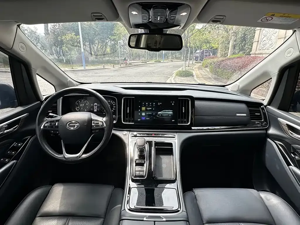 GAC Motor Trumpchi M8 — фото 4
