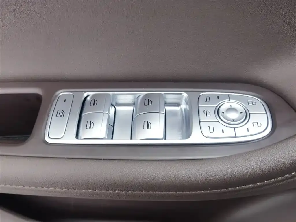 Chery Tiggo 8 PRO — фото 9