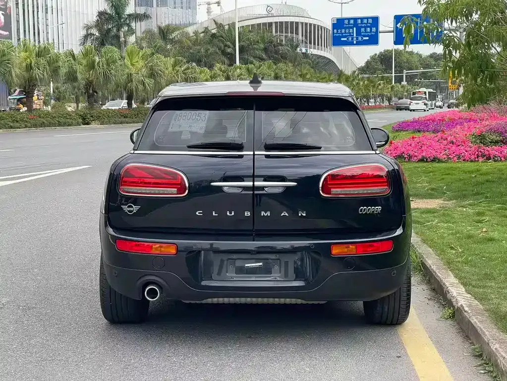 MINI Clubman — фото 6
