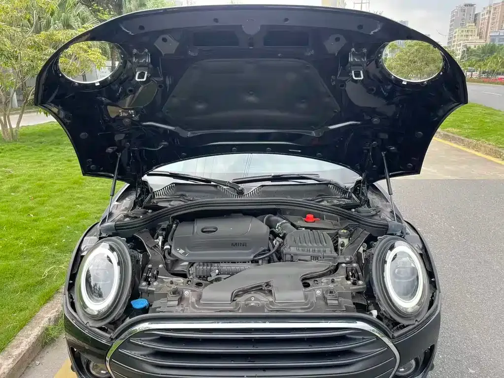 MINI Clubman — фото 4