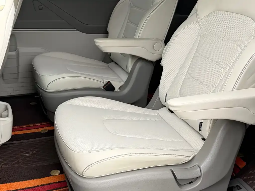 Hyundai Custo — фото 4