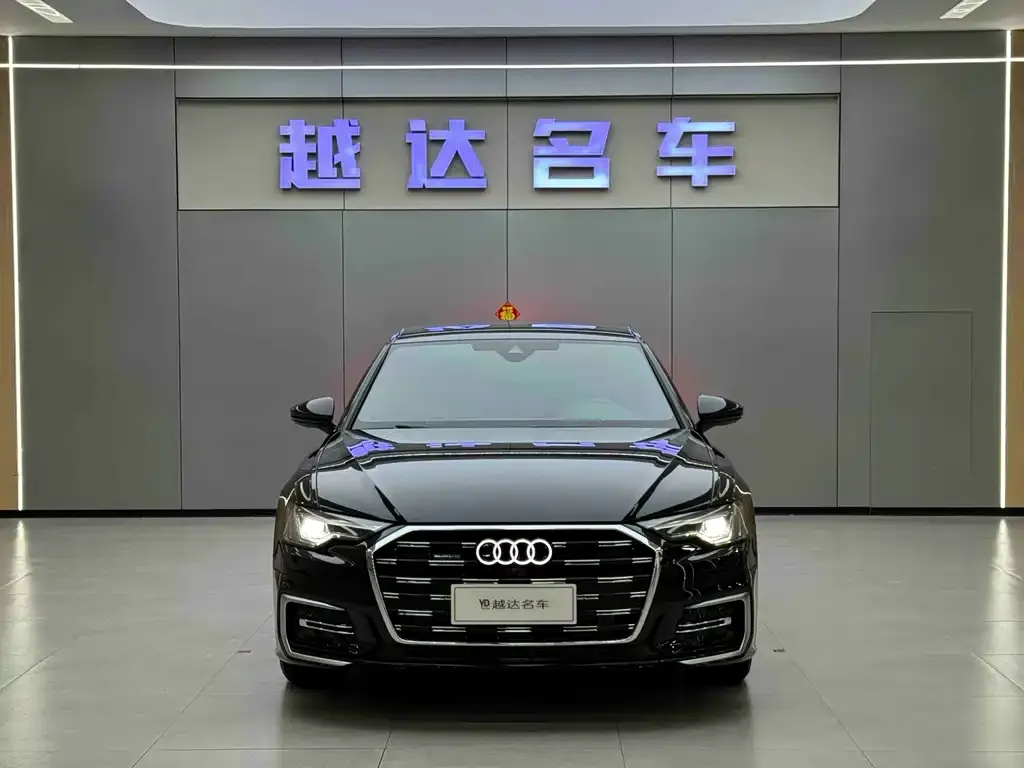 Audi A6L — фото 2