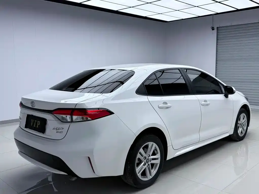 Toyota Levin — фото 10