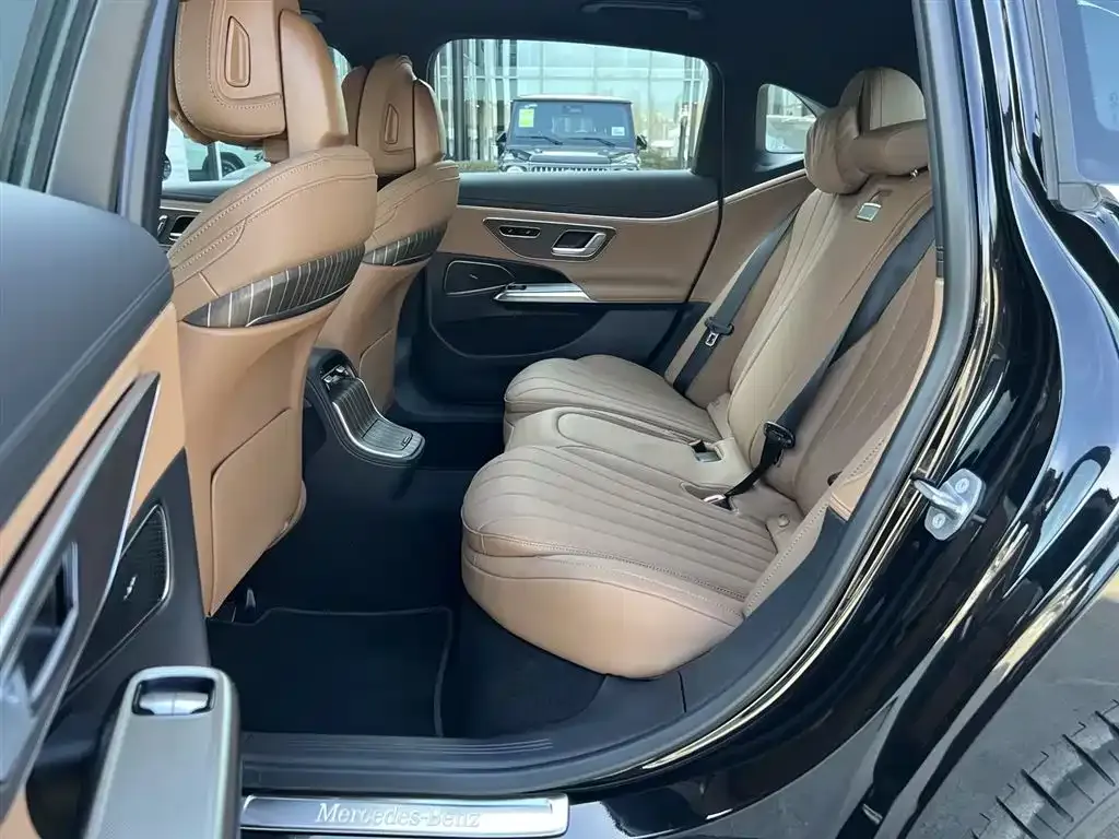 Mercedes-Benz E-Class New Energy — фото 2