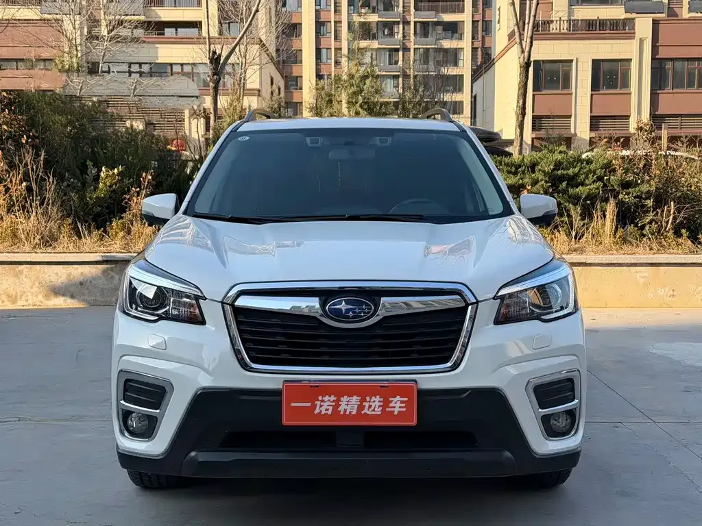 Subaru Forester — фото 7
