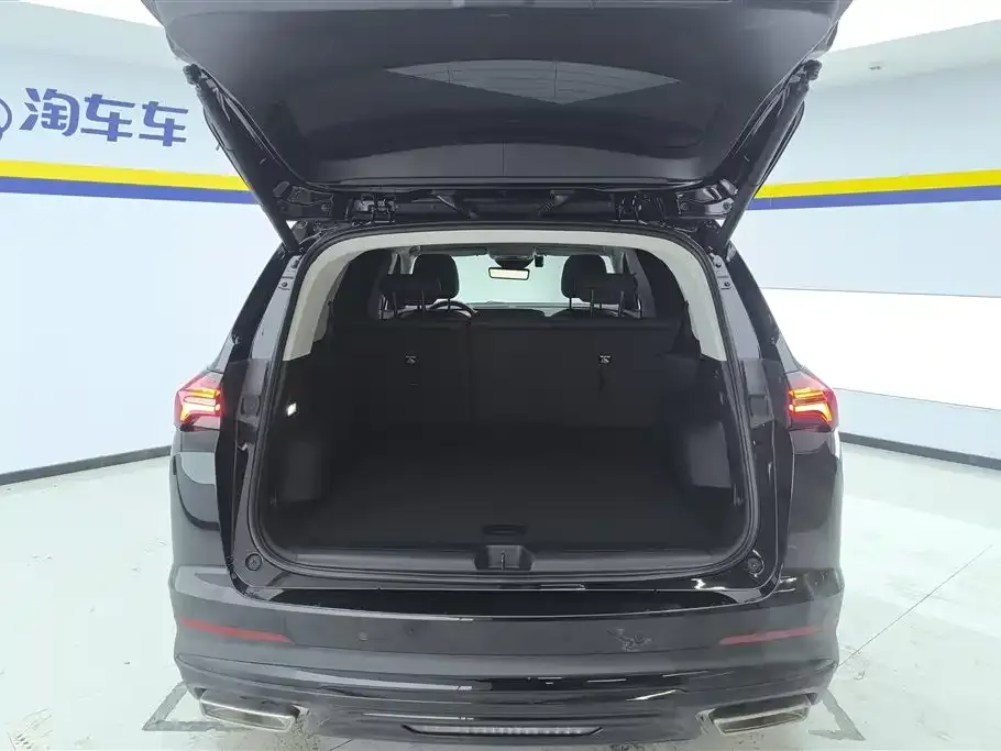 Buick Envision Plus — фото 2