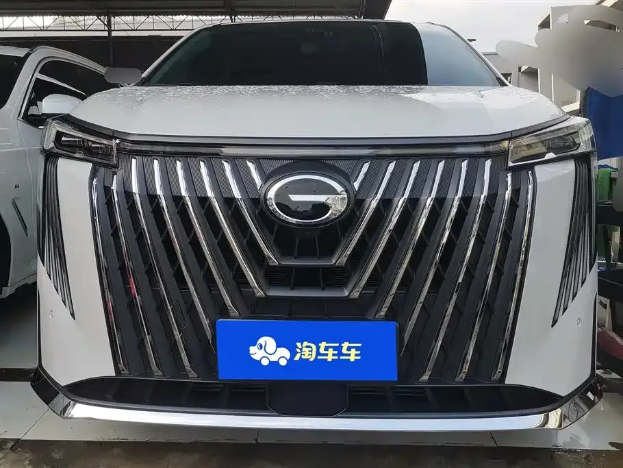 GAC Motor Trumpchi M8 — фото 10