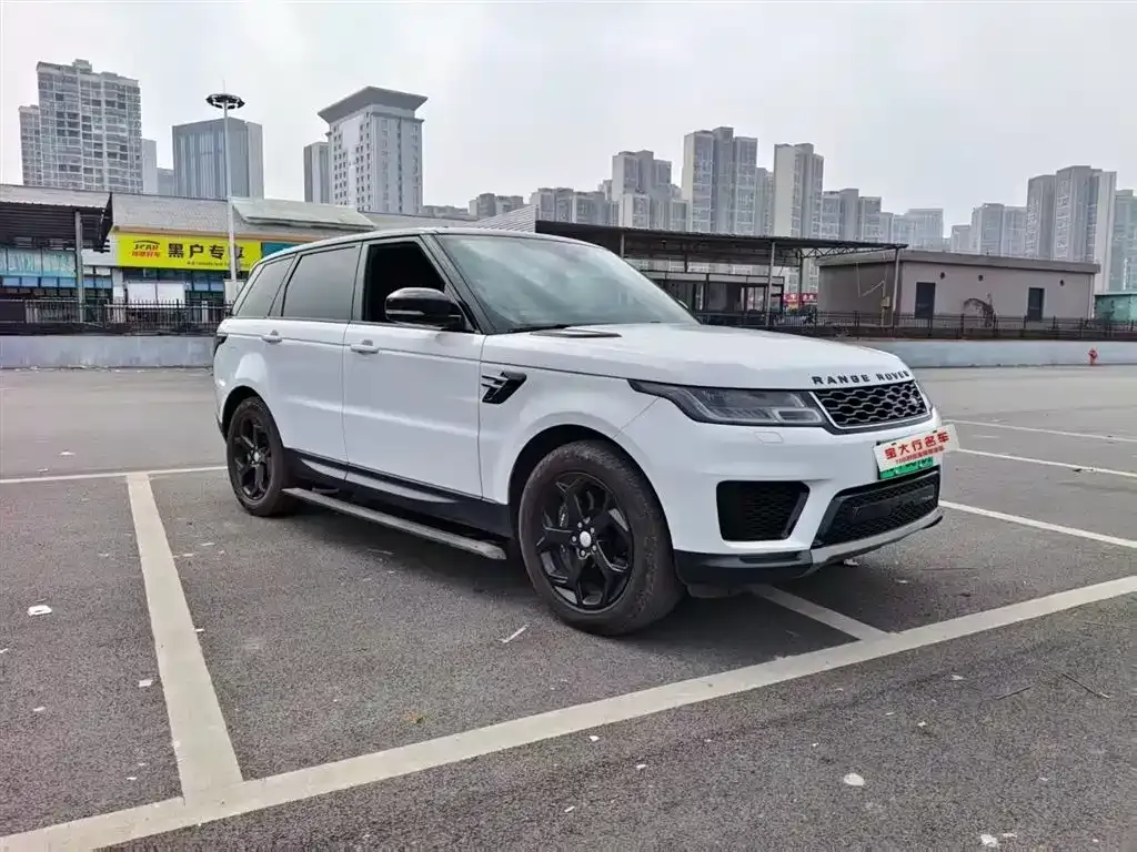 Land Rover Sport PHEV — фото 5