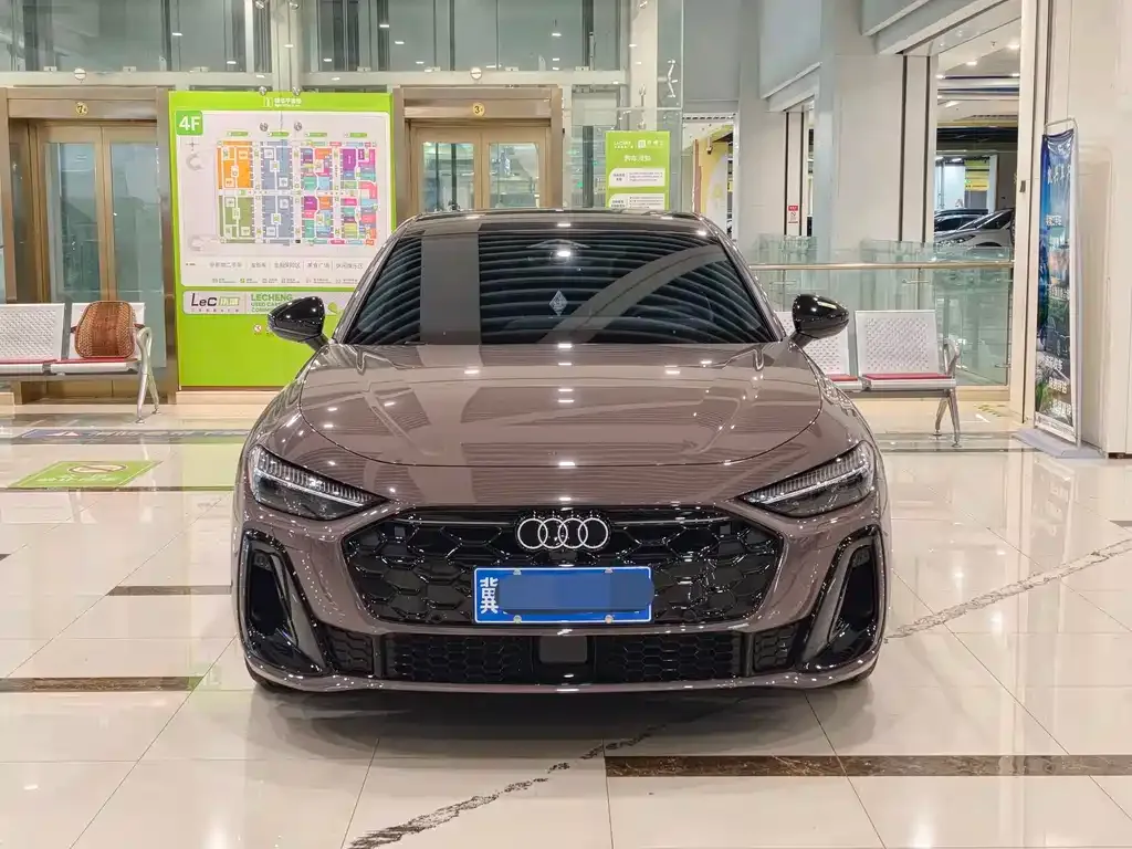 Audi A5L — фото 5