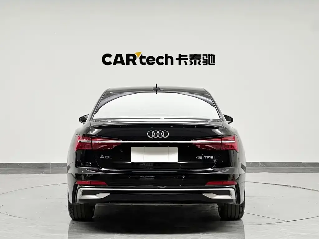 Audi A6L — фото 2