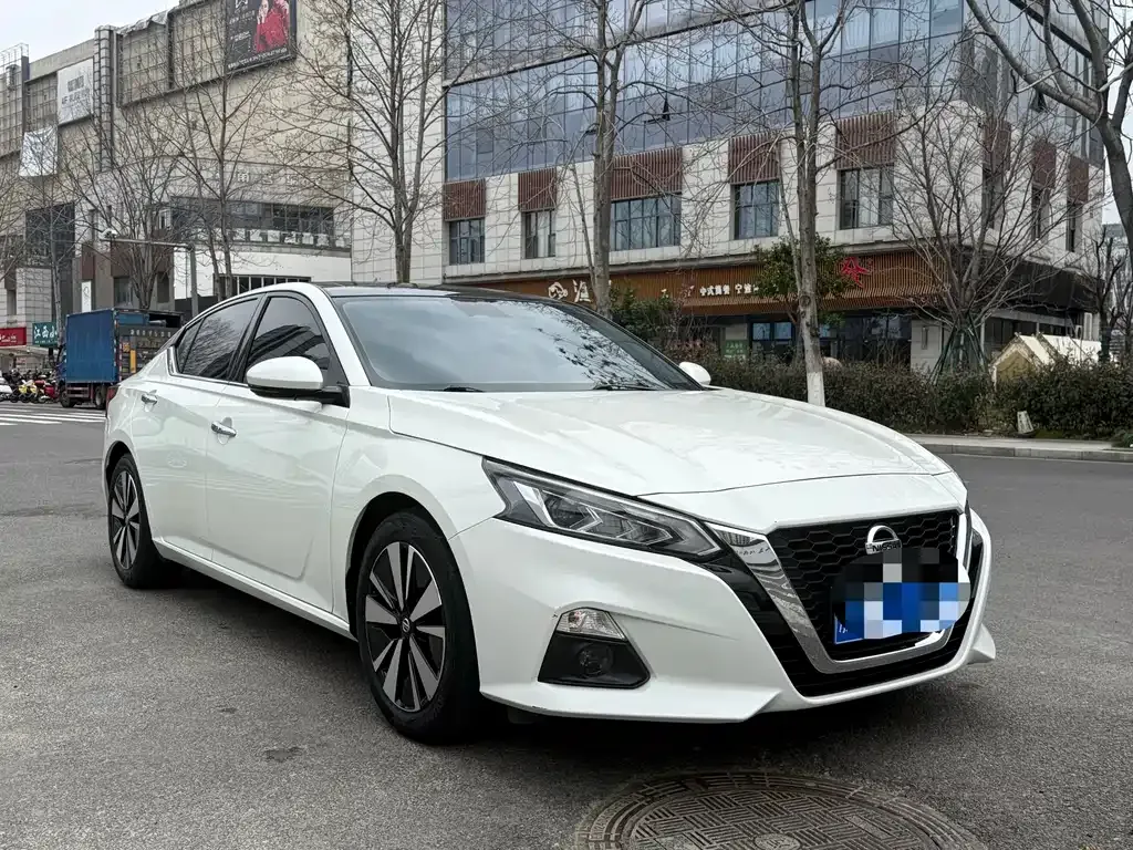 Nissan Teana — фото 3