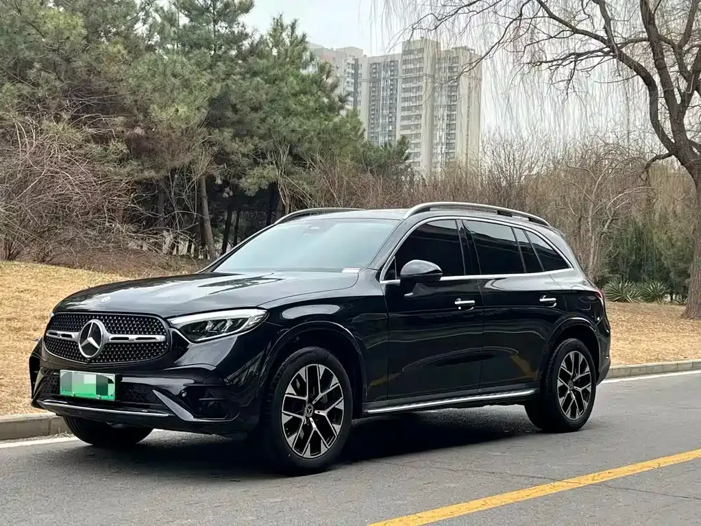 Mercedes-Benz GLC PHEV — фото 1