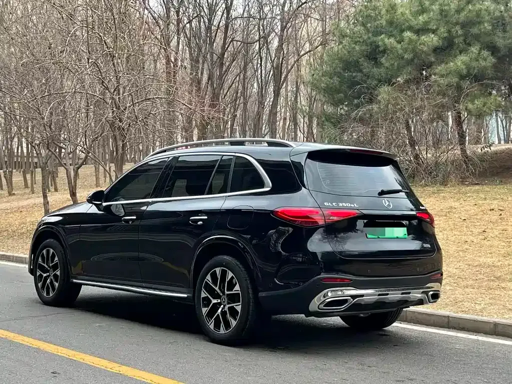 Mercedes-Benz GLC PHEV — фото 10