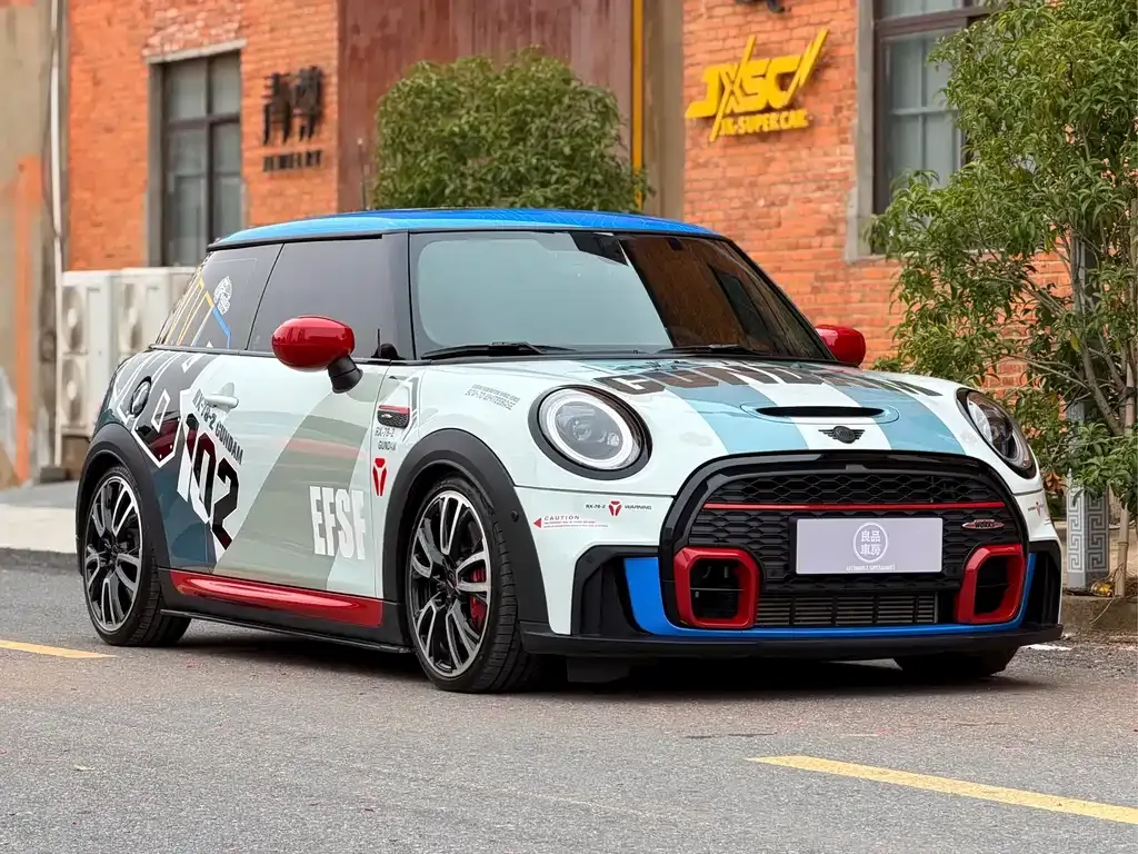 MINI JCW (John Cooper Works) — фото 9
