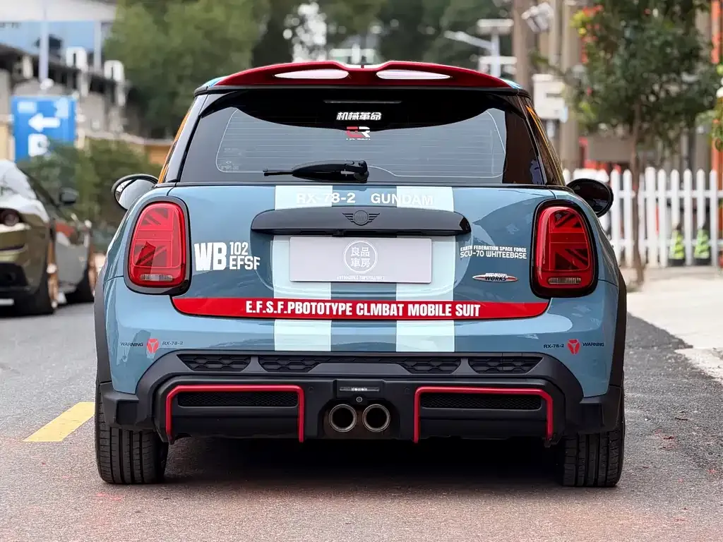 MINI JCW (John Cooper Works) — фото 10