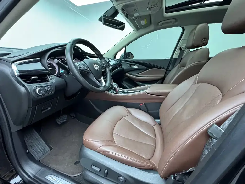 Buick Envision Plus — фото 10