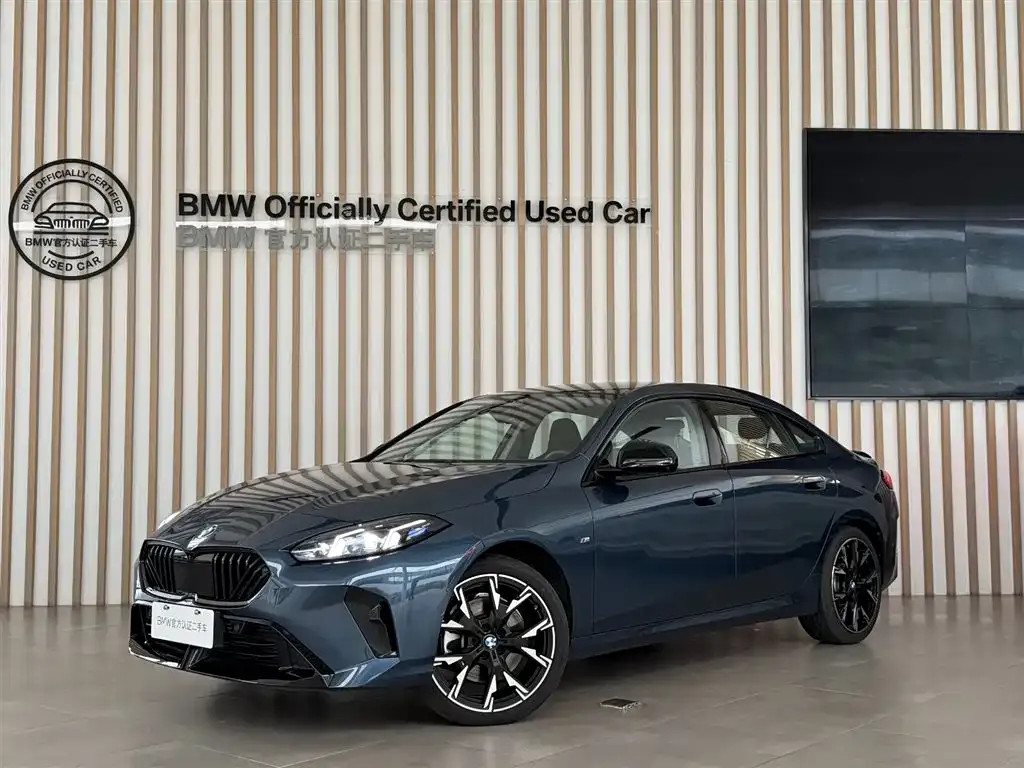 BMW 2 Series — фото 1